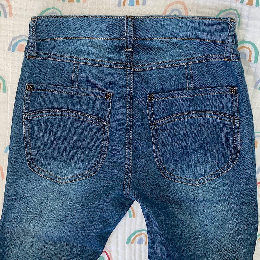 High Rise Flared Bell Bottom Jeans - Picture 4 of 6